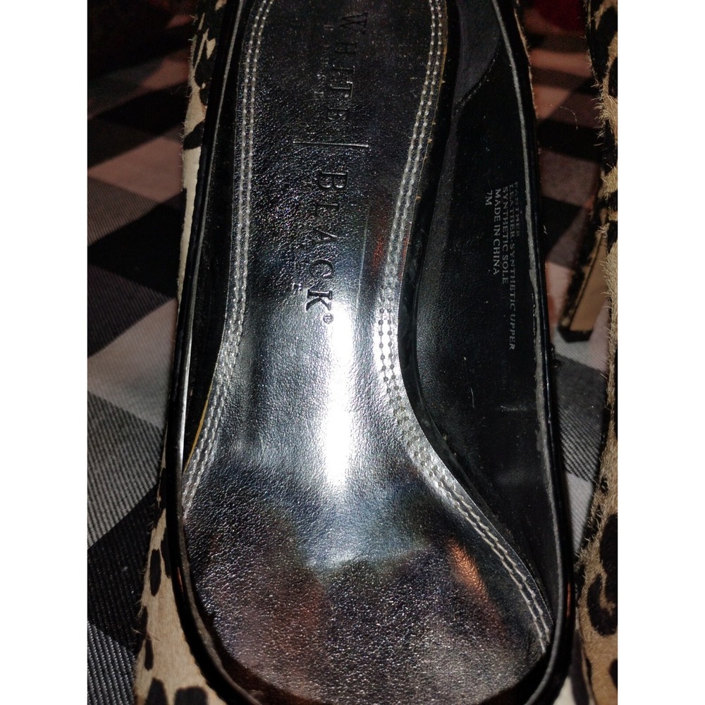White House Black Market Animal Print‎ Calf Hair Fur Heels Pumps Shoes 7M - Picture 2 of 9